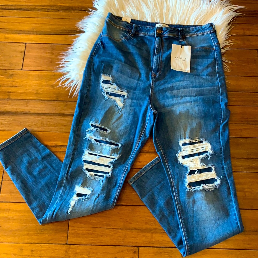 NWT-AP Blue By Aphrodite Jeans High Waisted Sz 3X